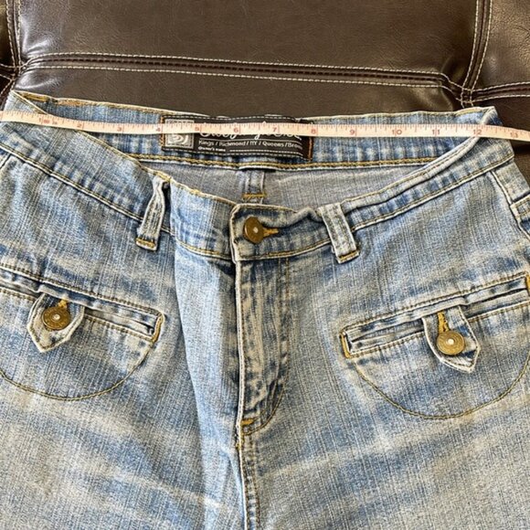 5ive Jungle & Co Women's Jean Shorts (12) - Picture 3 of 8